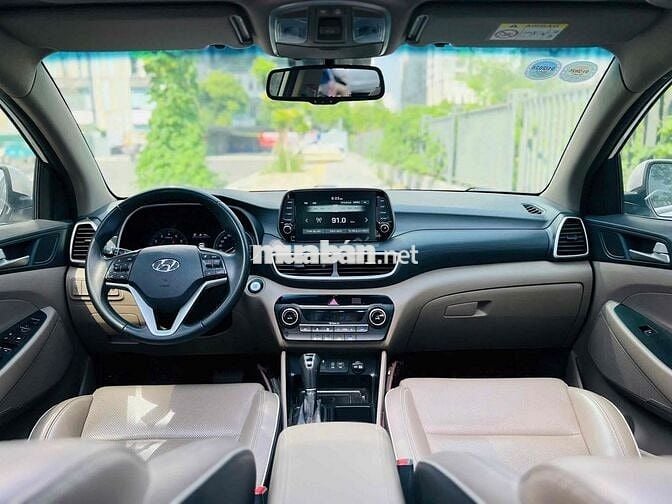 Hyundai Tucson 2.0ATH sx 2021 màu trắng siêu đẹp