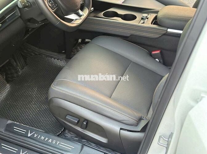 VinFast VF6 2024 Plus - 40000 km