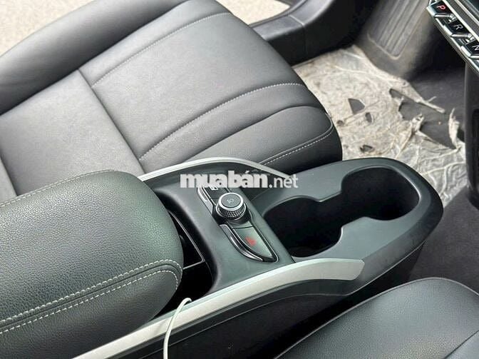 VinFast VF6 2024 S - 29000 km