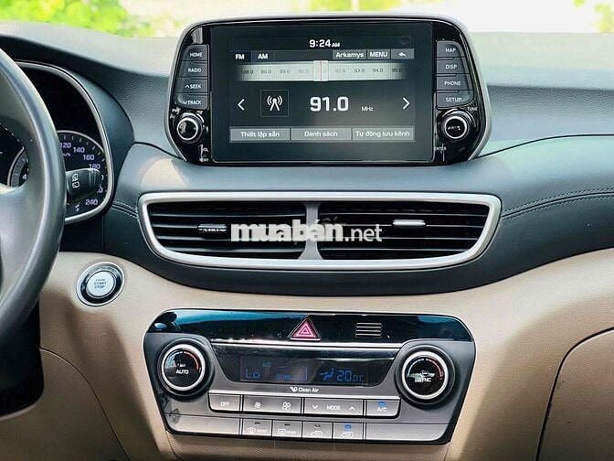 Hyundai Tucson 2.0ATH sx 2021 màu trắng siêu đẹp