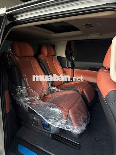 Kia Carnival Signature 3.5G - Giảm 210Tr Đồng