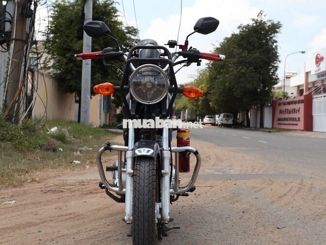 Suzuki GD110 vô nhiều đồ chơi mới.