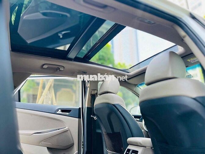 Hyundai Tucson 2.0ATH sx 2021 màu trắng siêu đẹp