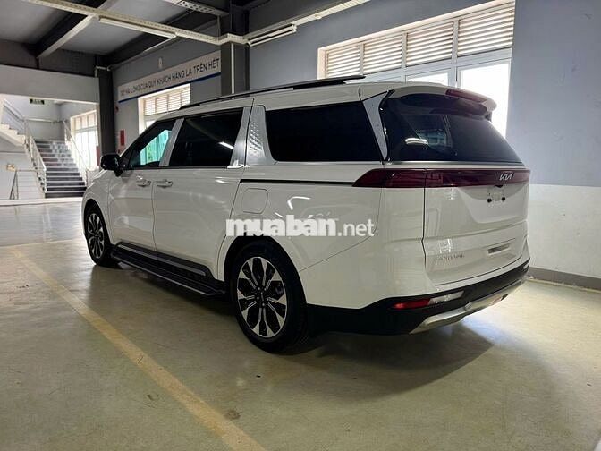Kia Carnival Signature 3.5G - Giảm 210Tr Đồng