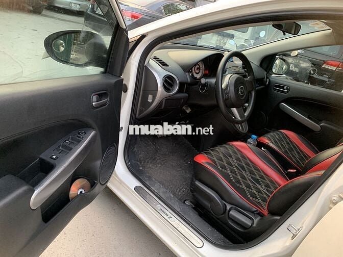Mazda 2 2013 S - 130000 km