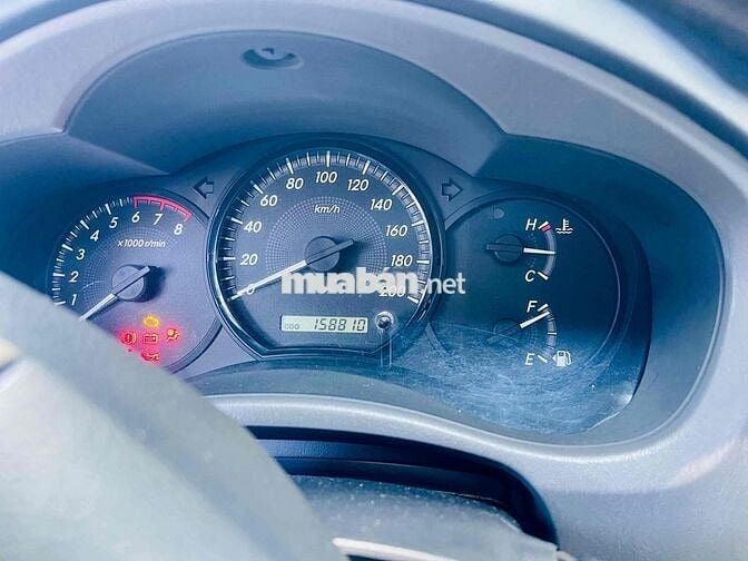 Toyota Innova 2013 E - 130000 km