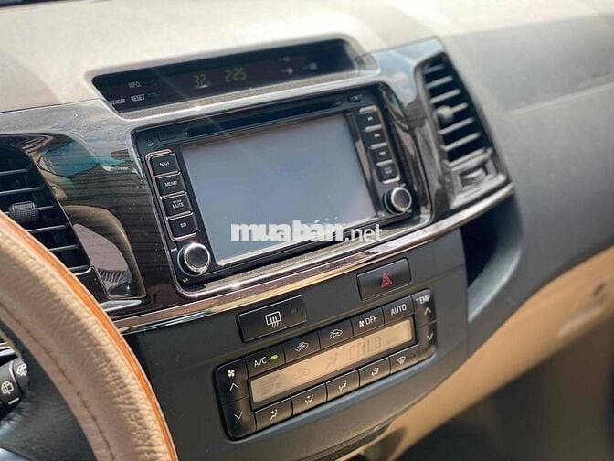 Toyota Fortuner 2014 2.7V 4x2 - 98000 km