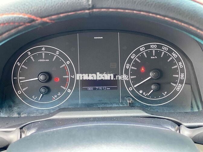 Toyota Innova 2021 E 2.0 MT - 71000 km