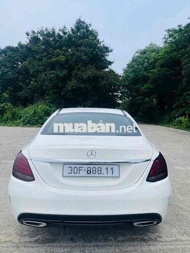 Mercedes Benz C Class 2015 C250 Exclusive - 5 km