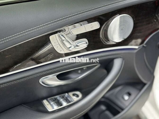 Mercedes Benz E Class E250 2017 form 2018 siêu đẹp