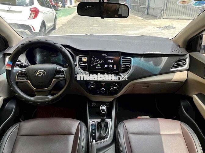 Hyundai Accent 2020 1.4 AT - 30000 km