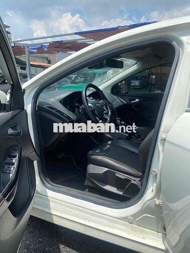 Ford Focus 2013 Sport 2.0 AT - 100000 km