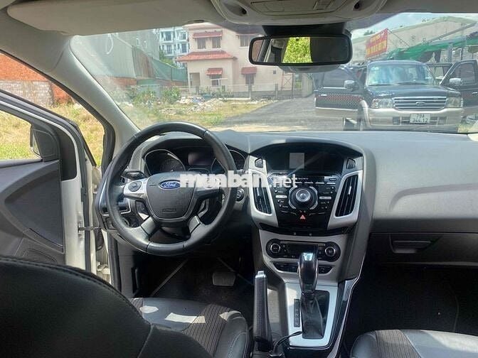 Ford Focus 2013 Sport 2.0 AT - 100000 km