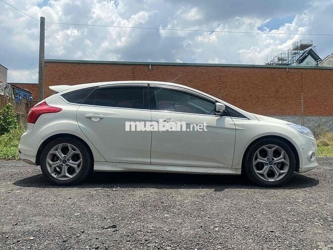 Ford Focus 2013 Sport 2.0 AT - 100000 km