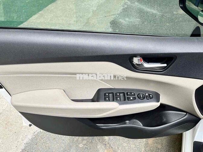 Hyundai Accent 2020 1.4 AT - 30000 km