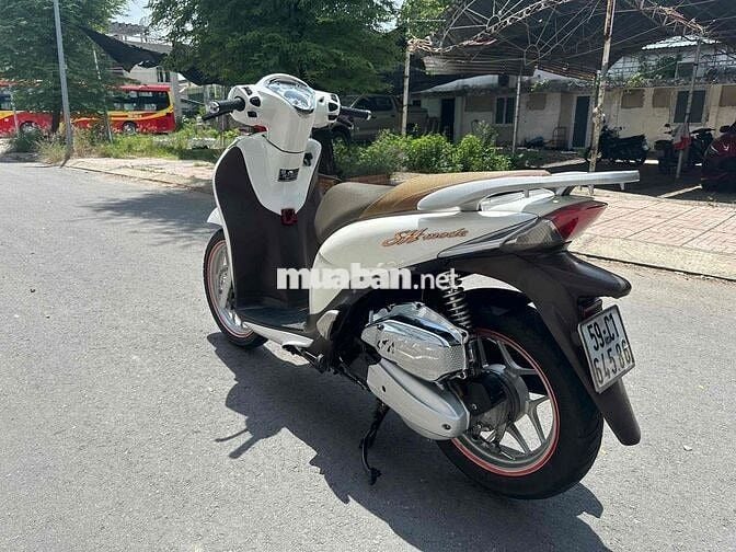 HONDA SHMODE 2015