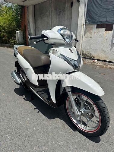 HONDA SHMODE 2015