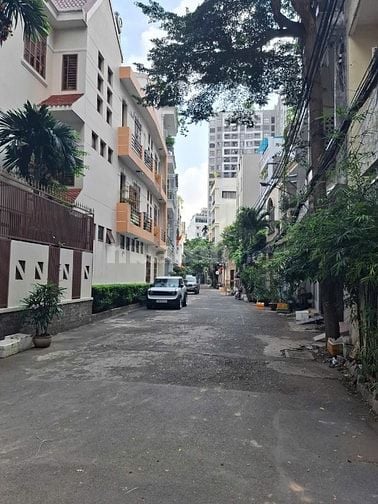 Bán nhà 2 mặt hẻm ô tô đường Yên Thế Quận Tân Bình giá 14,9 tỷ