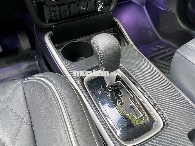 Mitsubishi Outlander 2024 Premium 2.0 CVT 11000 km