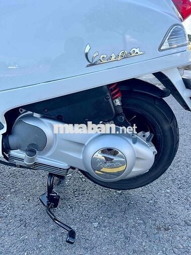 Bán Vespa 150 Fi đèn vuông đẹp long lanh biển Vip