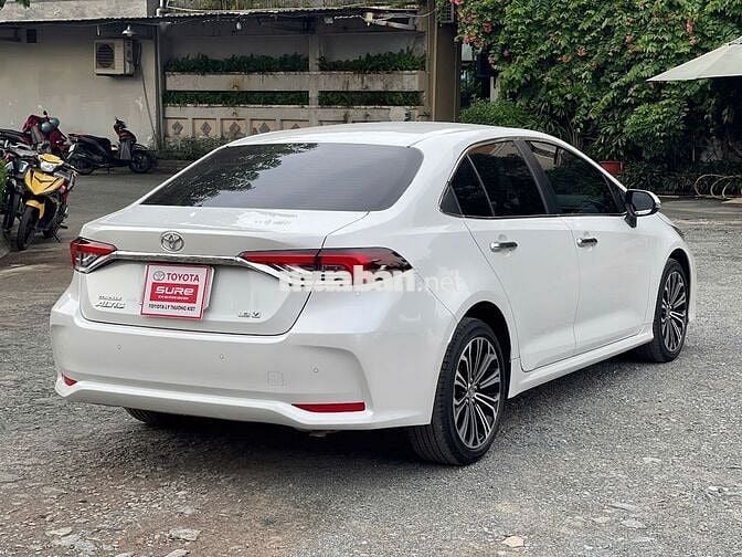 Toyota Corolla Altis 2023 1.8V - 15180 km