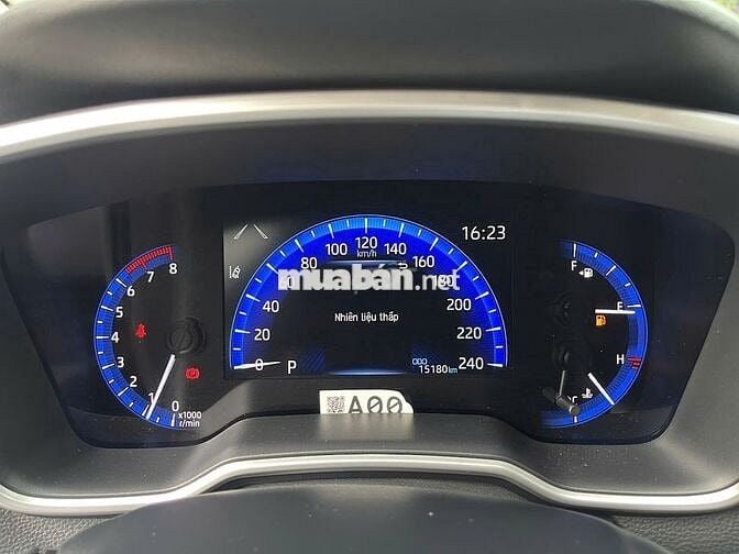 Toyota Corolla Altis 2023 1.8V - 15180 km
