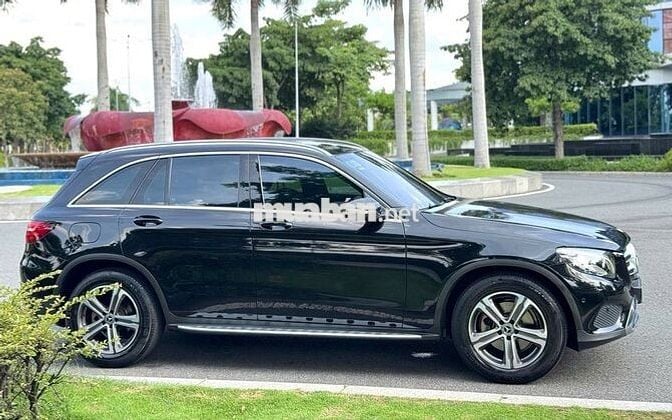 Mercedes Benz GLC200 2018 - 50000 km
