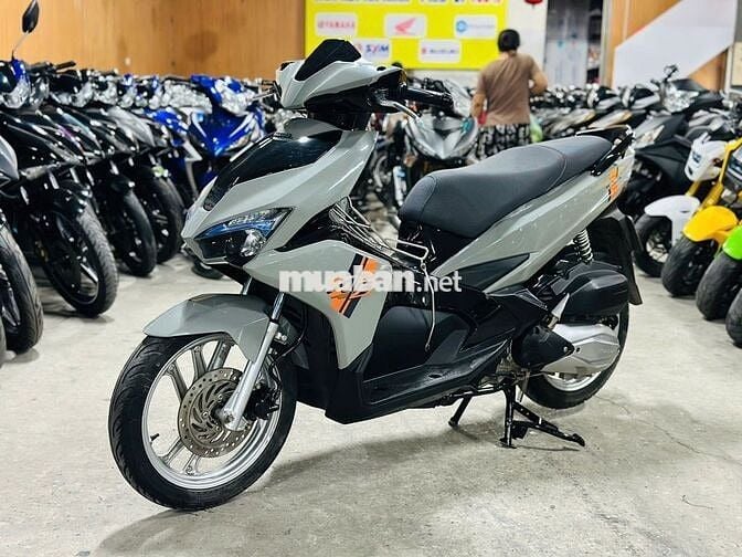 XE MÁYTHANH TÙNG_AIR BLADE 125 ĐÈN LED XÁM BIỂN 29