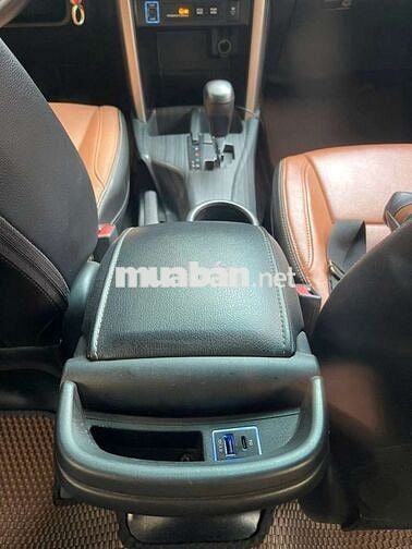 BÁN GẤP TOYOTA INNOVA G SỐTỰ ĐỘNG. TRẮNG ĐẸP