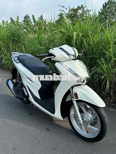 sh 125 lướt vài ngàn km như mới áo full keo