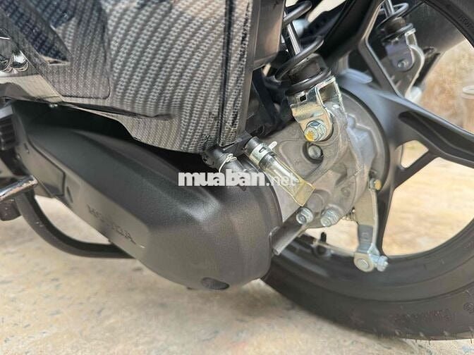 ari blade date 2025 odo 652km