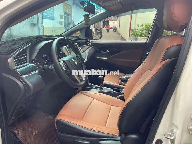 BÁN GẤP TOYOTA INNOVA G SỐTỰ ĐỘNG. TRẮNG ĐẸP