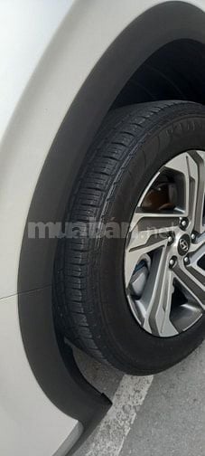 Cần bán xe huynhdai santafe đời cuối 2023,xang tiêu chuẩn 