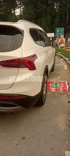 Cần bán xe huynhdai santafe đời cuối 2023,xang tiêu chuẩn 