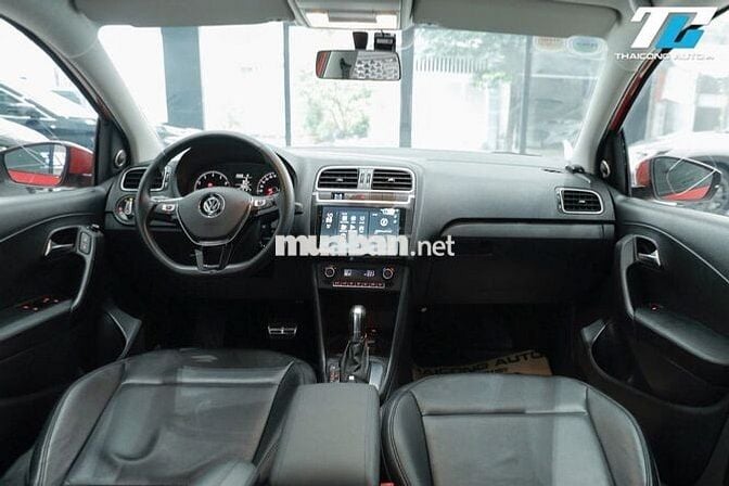 Volkswagen POLO 2022