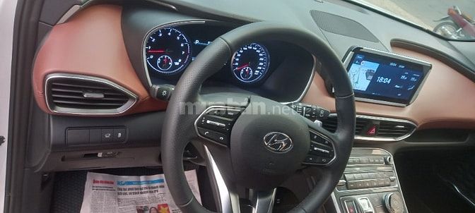 Cần bán xe huynhdai santafe đời cuối 2023,xang tiêu chuẩn 