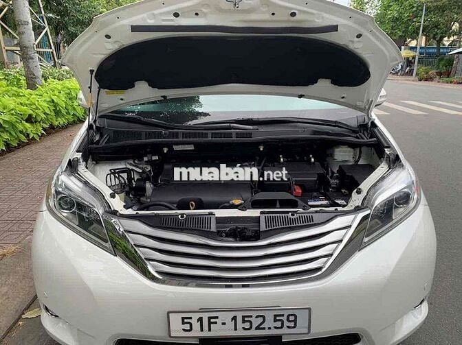 Toyota Sienna limited sx 2015 fom mới một chủ