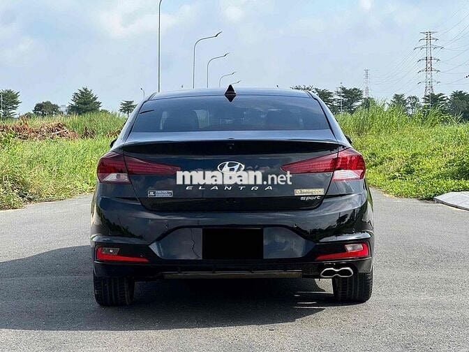 Hyundai Elantra 2020 1.6 AT Sport - 48000 km