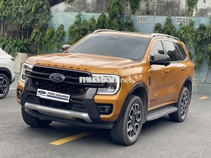 Ford Everest 2023 Wildtrak 2 Cầu - 12700 km