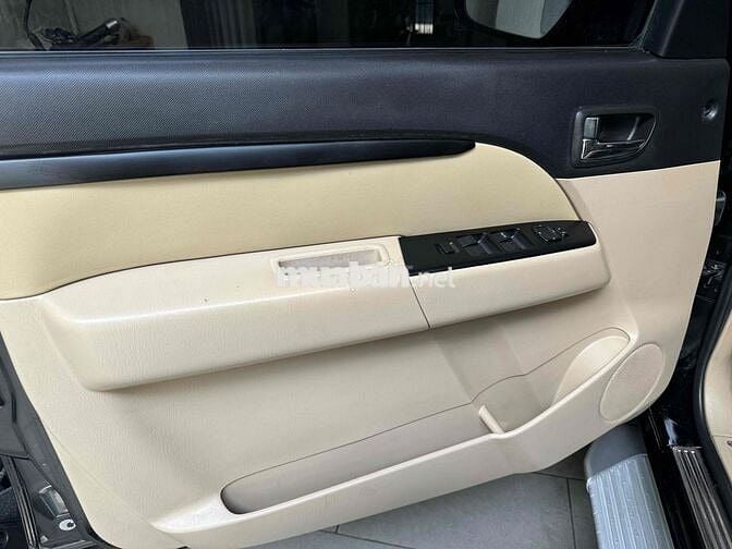 Ford Everest máy dầu,số tự động đời 2010 một chủ