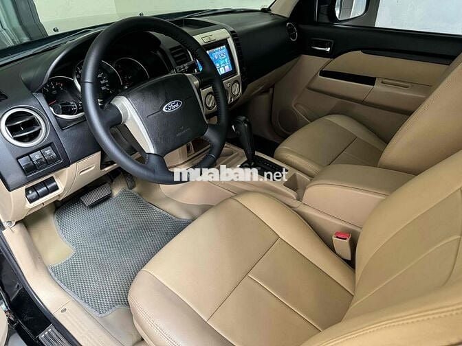 Ford Everest máy dầu,số tự động đời 2010 một chủ