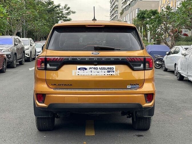 Ford Everest 2023 Wildtrak 2 Cầu - 12700 km