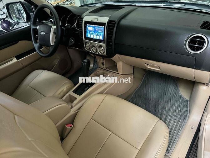 Ford Everest máy dầu,số tự động đời 2010 một chủ