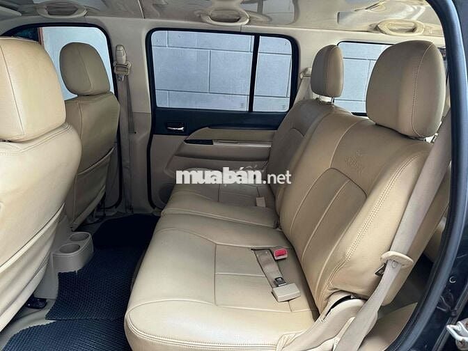 Ford Everest máy dầu,số tự động đời 2010 một chủ