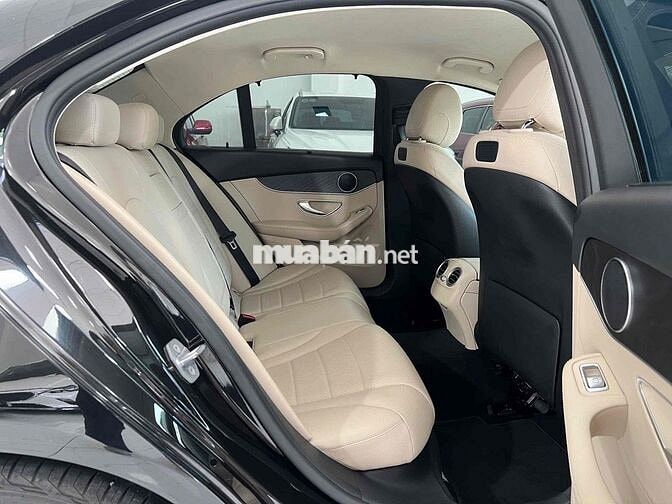 Mercedes Benz C200 2019