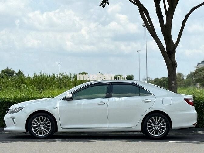 TOYOTA CAMRY 2.0E