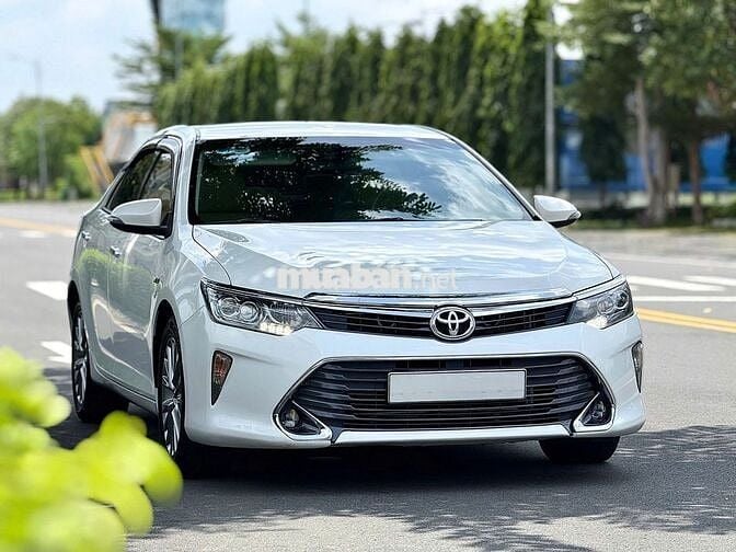 TOYOTA CAMRY 2.0E