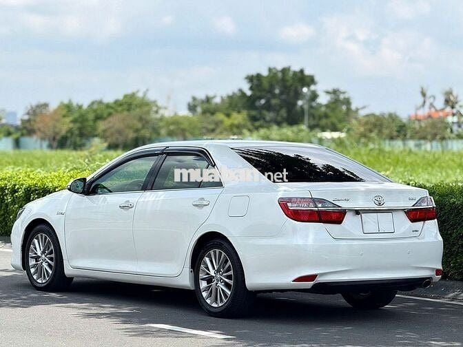 TOYOTA CAMRY 2.0E