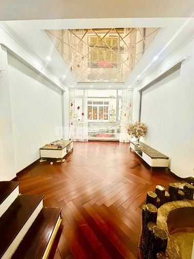 BÁN NHÀ LÊ VĂN LƯƠNG, DT55M2*MT4,2M GIÁ 17.8 TỶ, GARA Ô TÔ, SÁT PHỐ 