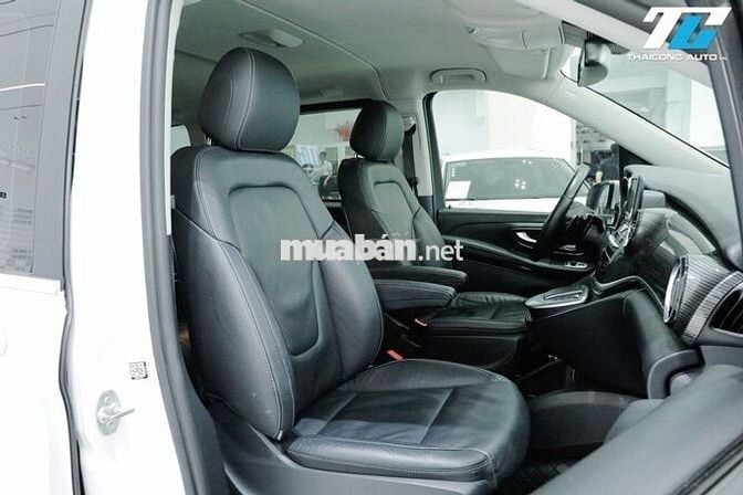 Mercedes V250 Luxury model 2021